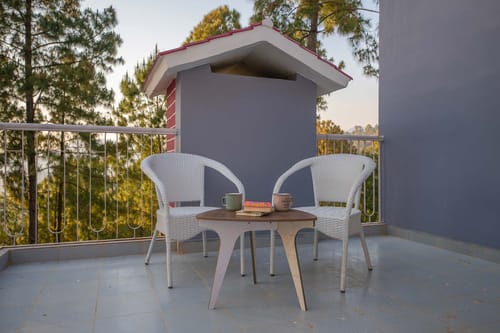 Spring @ Pines & Spruce – 1 bedroom villa in Lansdowne, Uttarakhand
