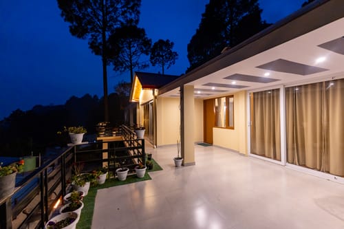 The Nakshatra | 3-BHK Villa With Lounge & Sit-Out Area Near Kainchi Dham & Other Popular Attractions – 3 bedroom villa in Bhimtal, Uttarakhand