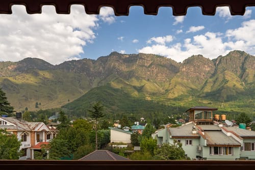 Emaarat Chalet – 10 bedroom villa in Srinagar, Jammu And kashmir