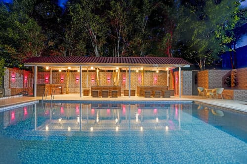 Tranquil Meadows | 5-BHK Farmhouse with Private Pool, Gazebo & Lush Garden – 5 bedroom villa in Delhi-ncr, Haryana
