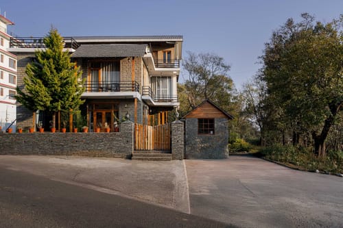 Ilaka Stone House – 5 bedroom villa in Dharamshala, Himachal Pradesh