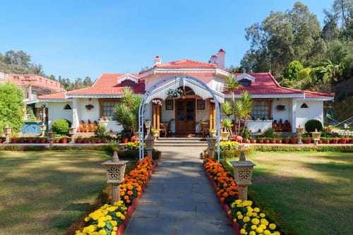Greenwood Bungalow – 6 bedroom villa in Ooty, Tamil Nadu