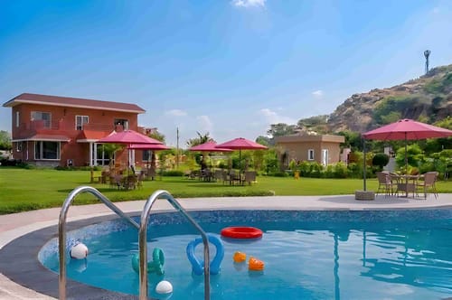 Hillside Paradise - Sohna – 4 bedroom villa in Delhi-ncr, Delhi