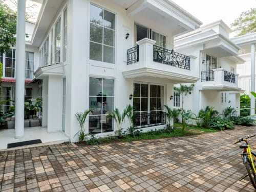 Suntuarios Casa Ikkebana | 4-BHK | Pvt Pool | Jacuzzi | Bar – 4 bedroom villa in North Goa, Goa