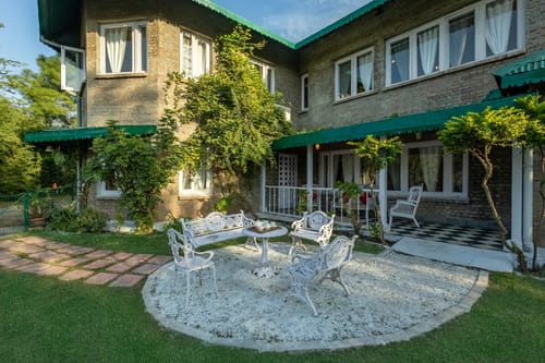 Chalet Vie Villa | 3-BHK | Garden | Pet-friendly – 3 bedroom villa in Kasauli, Himachal Pradesh