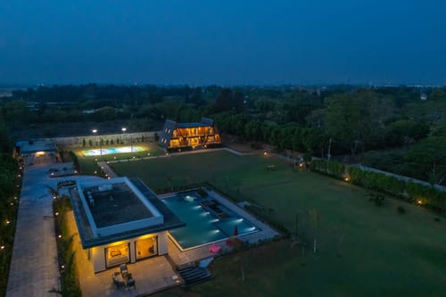 Aarna Estate – 4 bedroom villa in Delhi-ncr, Delhi
