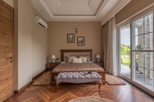 Amaya W/ Heated Outdoor Pool – 3 bedroom villa in Kasauli, Himachal Pradesh