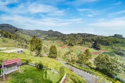 Cleft | 3-BHK With Garden, Picturesque Verandah & Balcony With Views – 3 bedroom villa in Ooty, Tamil Nadu