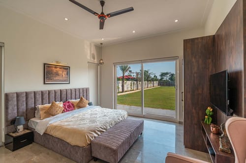 Francolin Farmstay - Sohna – 5 bedroom villa in Delhi-ncr, Haryana