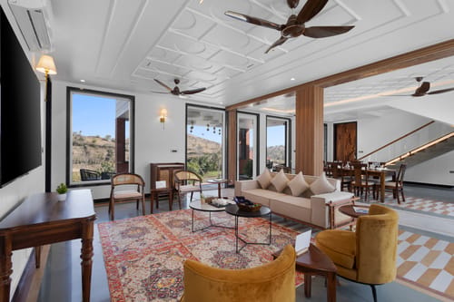 Godan Terra Estate | 10-BHK Riverside Retreat with Pool, Garden, Elevated Gazebo in Nature & Mountain Views – 10 bedroom villa in Udaipur, Rajasthan