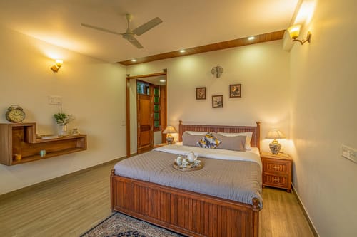 Floradale w/ Jacuzzi & Wood-Fire Pizza – 5 bedroom villa in Kasauli, Himachal Pradesh