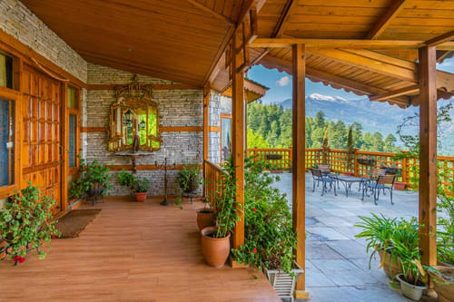 3 Luxury Rooms @ The Imperial Estate – 3 bedroom villa in Manali, Himachal Pradesh
