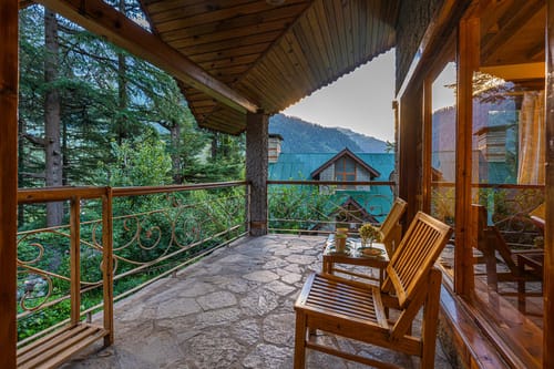 Casa Bella Vista – 6 bedroom villa in Manali, Himachal Pradesh
