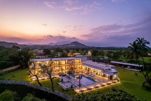 The Earth – 12 bedroom villa in Karjat, Maharashtra