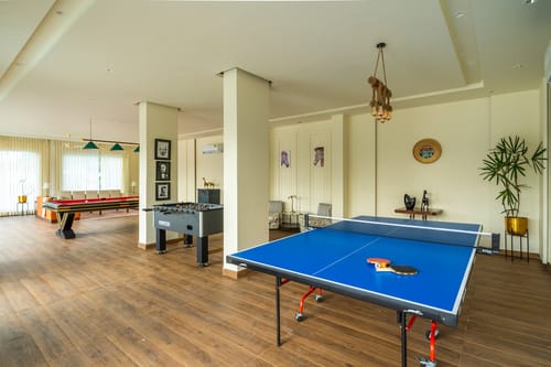 Aarna Estate – 4 bedroom villa in Delhi-ncr, Delhi