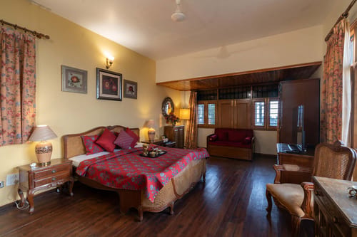 Mysty View – 6 bedroom villa in Kasauli, Himachal Pradesh