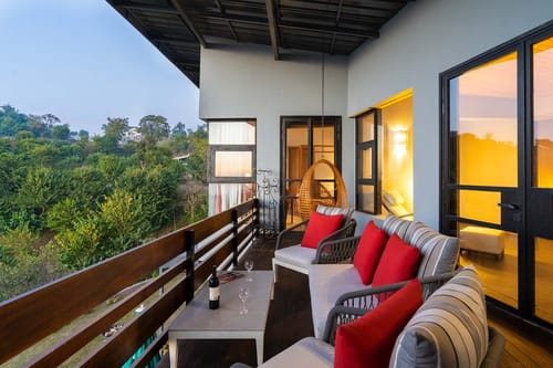 Sukh @ Nivriti W/ Heated Outdoor Pool – 3 bedroom villa in Kasauli, Himachal Pradesh