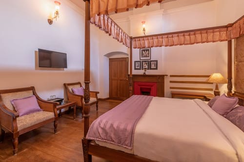 Greenwood Bungalow – 6 bedroom villa in Ooty, Tamil Nadu