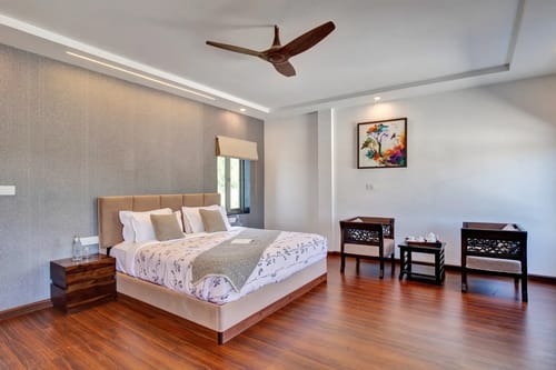 Horizon | 5-BHK Pet-friendly Retreat With Private Pool, Bar & Garden – 5 bedroom villa in Udaipur, Rajasthan