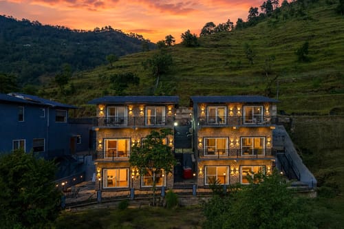 Crestwood Villa – 4 bedroom villa in Nainital, Uttarakhand