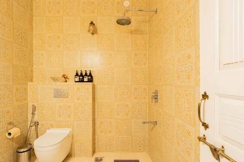 Maison 10 | Luxe 4-BHK Villa With Pvt Pool, Garden & Portuguese Charm – 4 bedroom villa in North Goa, Goa