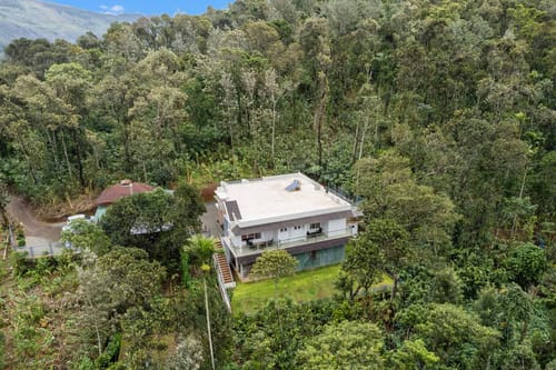 Cardamom Casa – 3 bedroom villa in Munnar, Kerala