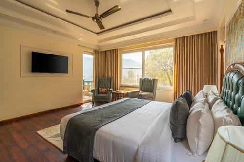Villa Montierra W/ Private Pool – 4 bedroom villa in Kasauli, Himachal Pradesh