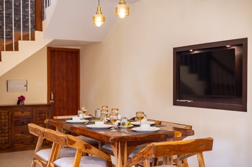 The Nakshatra | 3-BHK Villa With Lounge & Sit-Out Area Near Kainchi Dham & Other Popular Attractions – 3 bedroom villa in Bhimtal, Uttarakhand