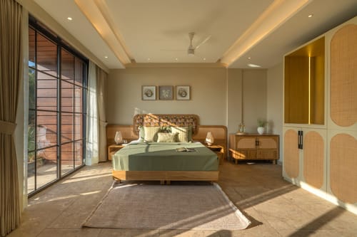The Kasa w/ Infinity Pool & Home Theatre – 5 bedroom villa in Kasauli, Himachal Pradesh