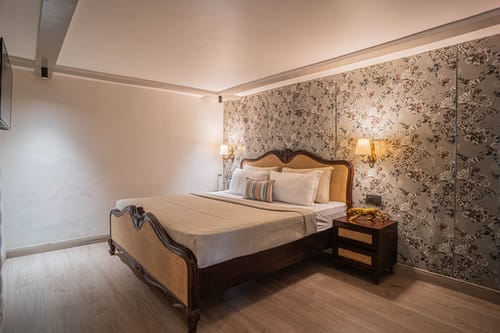 The Emily Chalet – 7 bedroom villa in Nainital, Uttarakhand