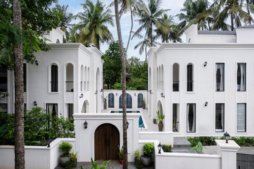 Roźe Home – 10 bedroom villa in North Goa, Goa