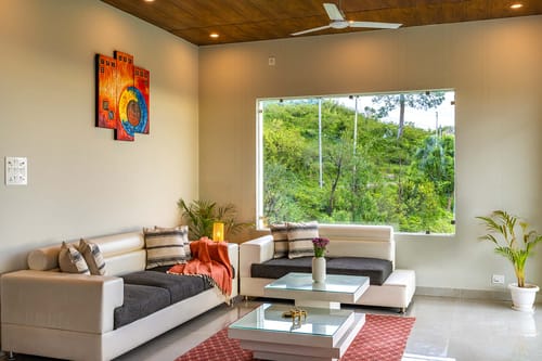 Cedar Haven - Nahan W/Outdoor Infinity Pool – 5 bedroom villa in Kasauli, Himachal Pradesh
