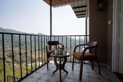 Bourbon Sky – 3 bedroom villa in Mussoorie, Uttarakhand