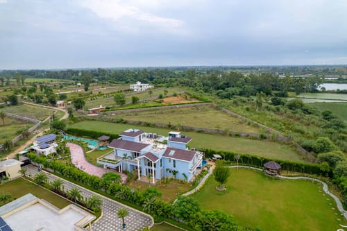 Serenity Farms w/ Pool – 5 bedroom villa in Delhi-ncr, Haryana