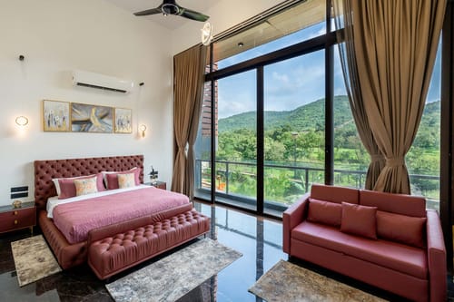The Glen – 12 bedroom villa in Lonavala, Maharashtra
