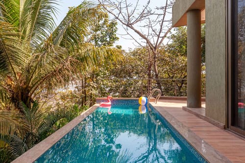 The Blue Horizon – 5 bedroom villa in Alibaug, Maharashtra