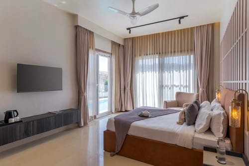 Elite Sereno | Luxe 4-BHK Villa With Pvt Pool & Garden – 4 bedroom villa in Udaipur, Rajasthan