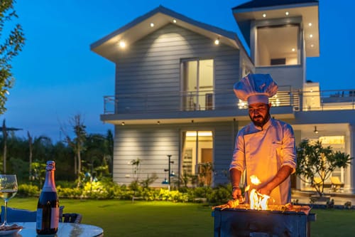 Serenity Farms w/ Pool – 5 bedroom villa in Delhi-ncr, Haryana