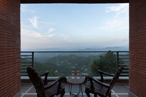 Onyx @ The Elmstone – 3 bedroom villa in Kasauli, Himachal Pradesh