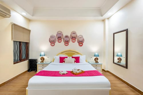 Lakeview Manor | Stunning 3-BHK Lakeside Getaway With Balconies & A Garden – 3 bedroom villa in Bhimtal, Uttarakhand