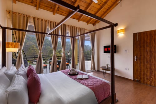 The Nakshatra | 3-BHK Villa With Lounge & Sit-Out Area Near Kainchi Dham & Other Popular Attractions – 3 bedroom villa in Bhimtal, Uttarakhand