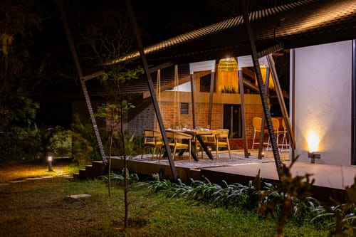 Tapavana Zarae | Pet-friendly Tent on 1-Acre with Shared Pool, Sunken Firepit, Gazebo & a Lush Garden – 1 bedroom villa in Bengaluru, Karnataka