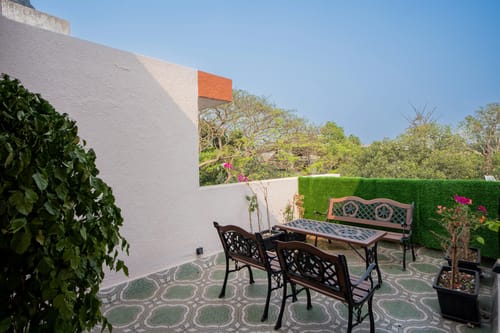Casa Bella Vista | Luxe 3-BHK Pet-friendly Villa With Plunge Pool, Kids’ Nook & Terrace – 3 bedroom villa in North Goa, Goa