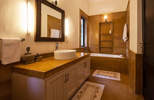 Scarlett @ La Bougainvillea – 3 bedroom villa in North Goa, Goa