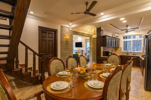 Cherry @ Villa Montierra W/Private Pool – 3 bedroom villa in Kasauli, Himachal Pradesh