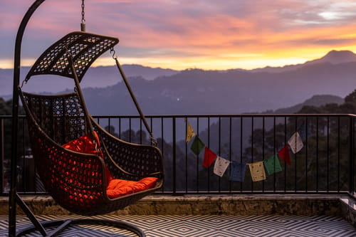 Thelma & Louise  W/ Outdoor Jacuzzi – 6 bedroom villa in Kasauli, Himachal Pradesh