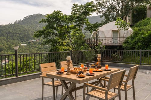 Amaya W/ Heated Outdoor Pool – 3 bedroom villa in Kasauli, Himachal Pradesh