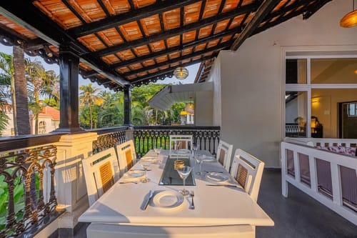 Casa Boa Vida | Luxe 4-BHK Villa Near Candolim Beach With Private Pool, Terrace & Bar – 4 bedroom villa in North Goa, Goa