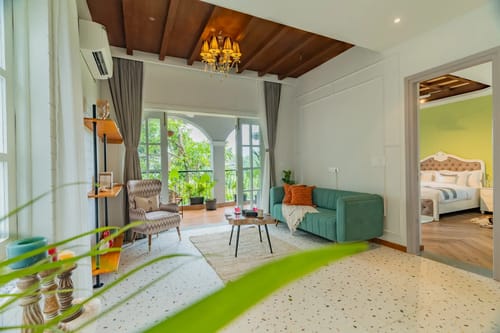 Vacasa | 5-BHK | Pvt Pool & Lift | Pet-friendly – 5 bedroom villa in North Goa, Goa
