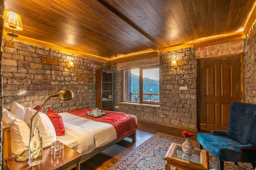 Mountain Mirage - Parwanoo – 4 bedroom villa in Kasauli, Himachal Pradesh